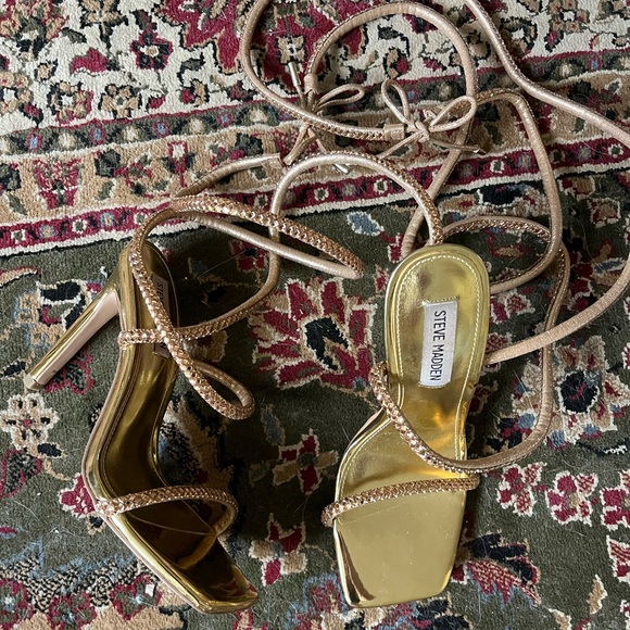 Steve Madden heels - Picture 1 of 1